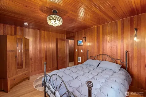 4202 L Place Seaview WA 98641