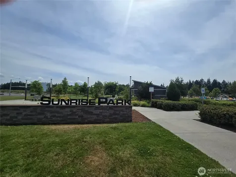 18425 118th Avenue Ct E Puyallup WA 98374