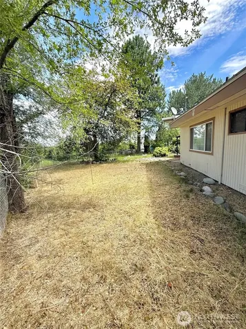 63 Kermal Road Omak WA 98841