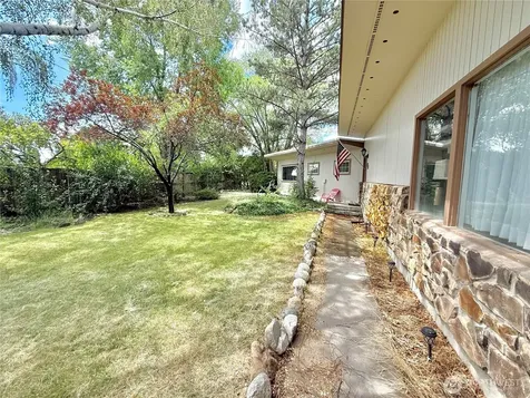 63 Kermal Road Omak WA 98841
