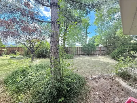 63 Kermal Road Omak WA 98841