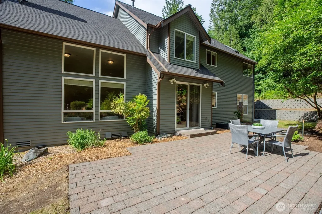 10930 Kelly Road NE Carnation WA 98014