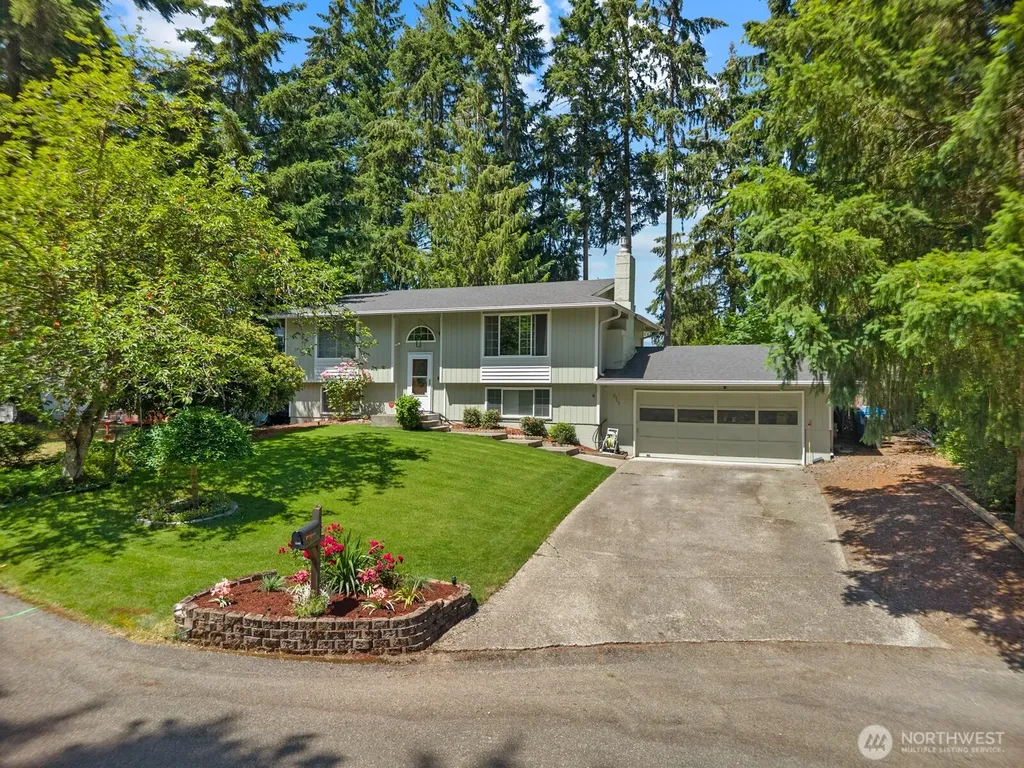 2309 31st Avenue SE Puyallup WA 98374
