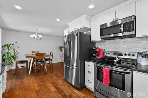 2309 31st Avenue SE Puyallup WA 98374
