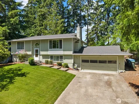 2309 31st Avenue SE Puyallup WA 98374