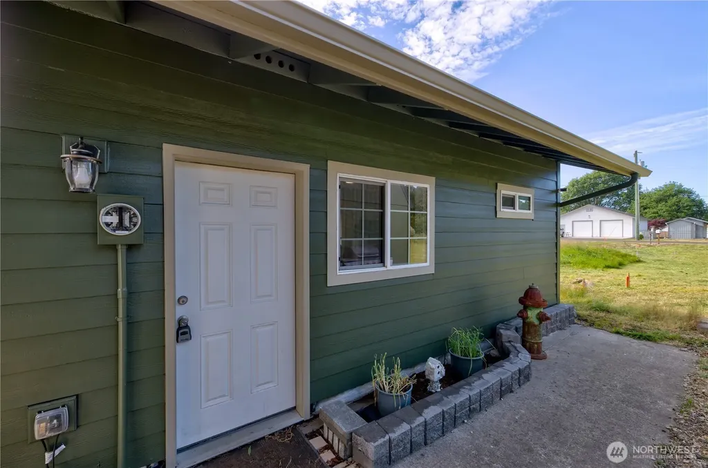 1709 263rd Place Ocean Park WA 98640