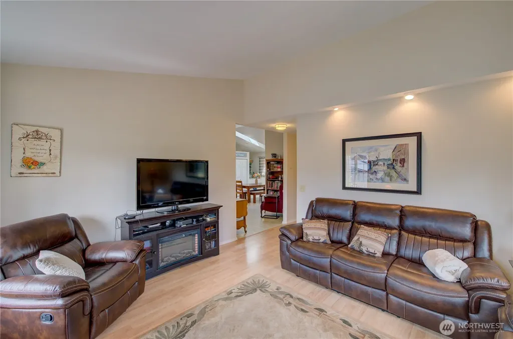 1709 263rd Place Ocean Park WA 98640