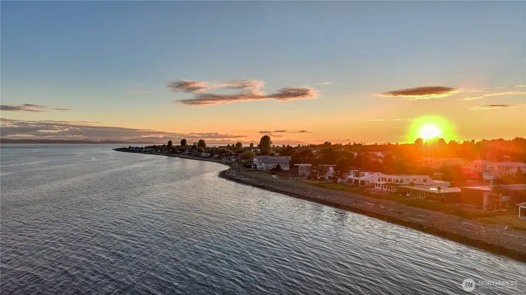 1617 Edwards Drive Point Roberts WA 98281