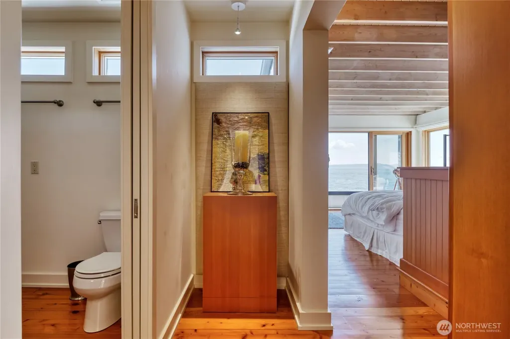 1617 Edwards Drive Point Roberts WA 98281