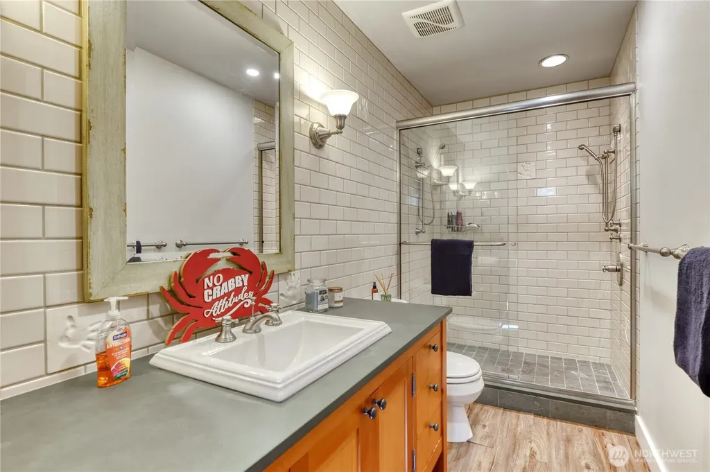 1617 Edwards Drive Point Roberts WA 98281
