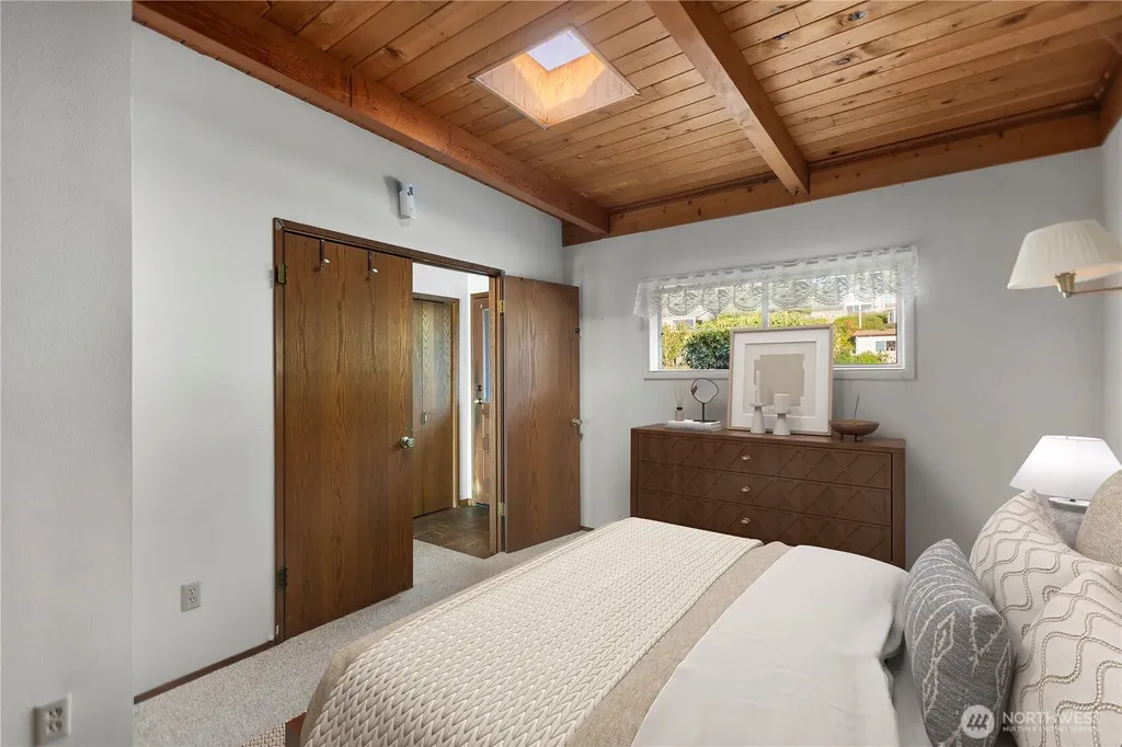141 Utsalady Road Camano Island WA 98282