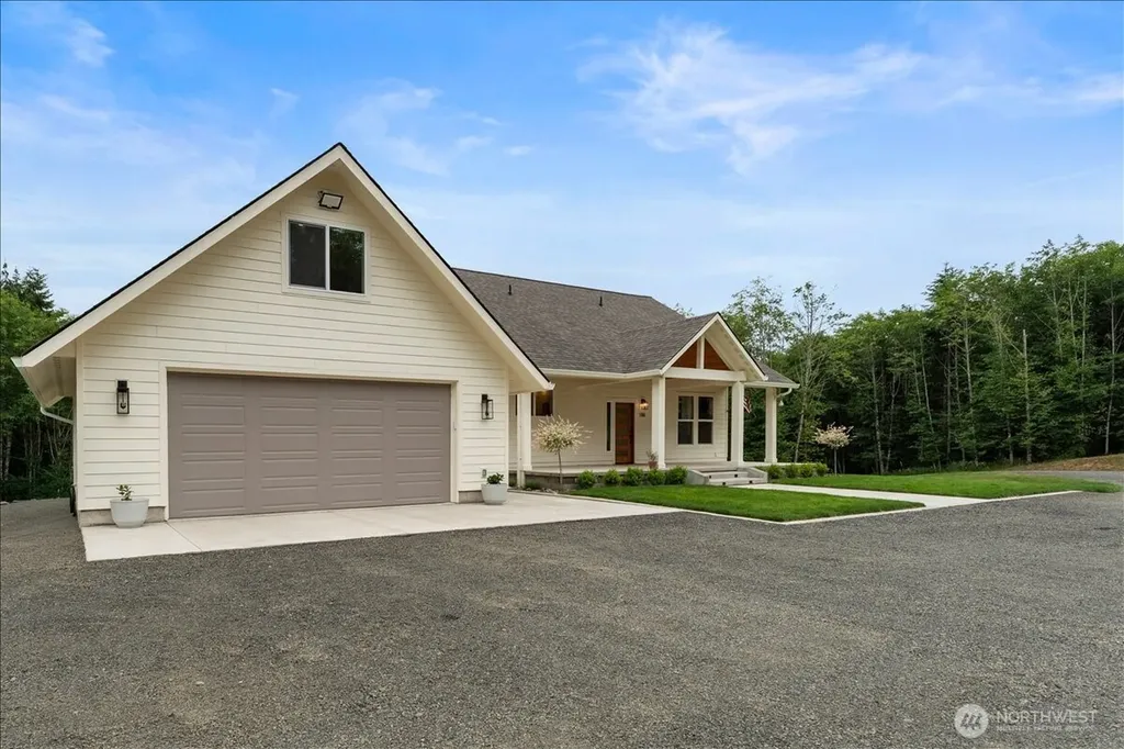 188 Sparrow Lane Castle Rock WA 98611