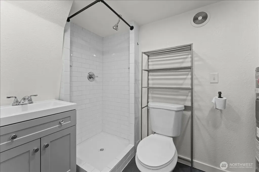 188 Sparrow Lane Castle Rock WA 98611