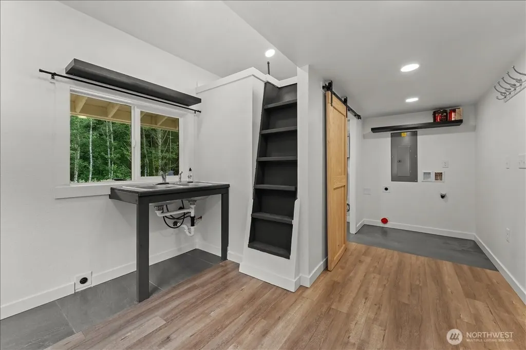 188 Sparrow Lane Castle Rock WA 98611