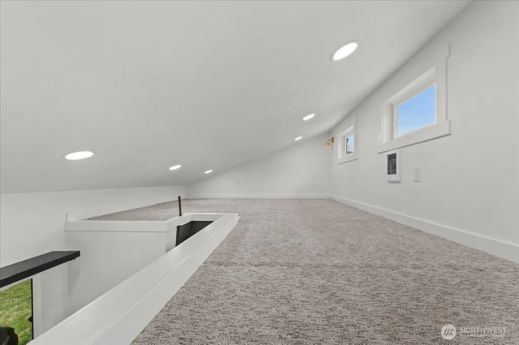 188 Sparrow Lane Castle Rock WA 98611