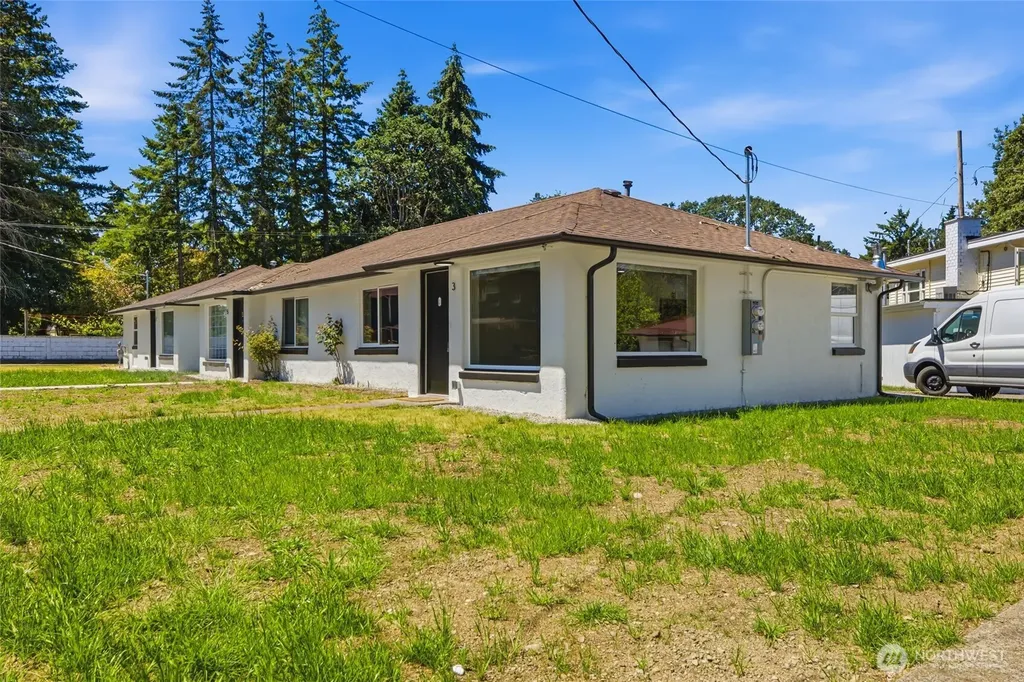 14402 Washington Avenue SW Lakewood WA 98498