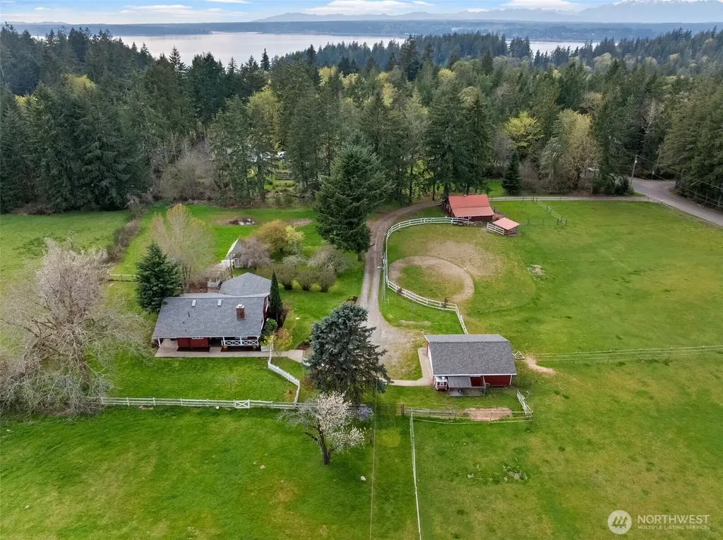 18110 Roberts Road NW Vaughn WA 98394