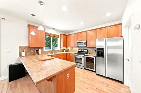 16021 35th Drive SE Bothell WA 98012