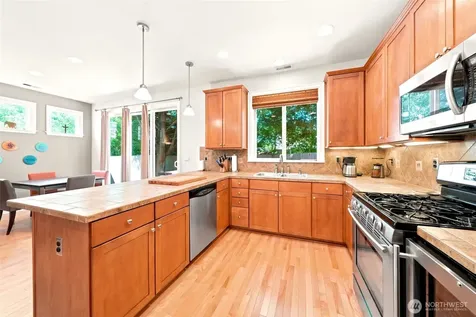 16021 35th Drive SE Bothell WA 98012