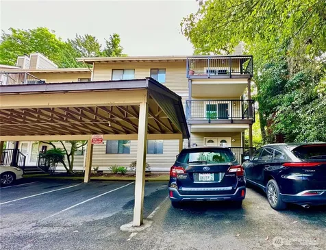 406 10th Street Kirkland WA 98033