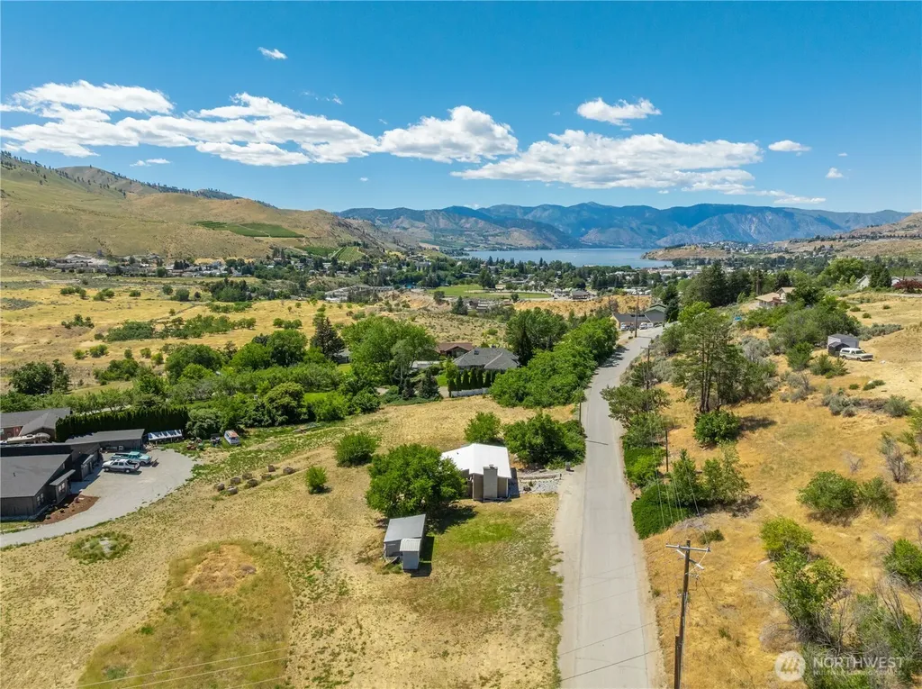 744 Riverview Cemetery Road Chelan WA 98816