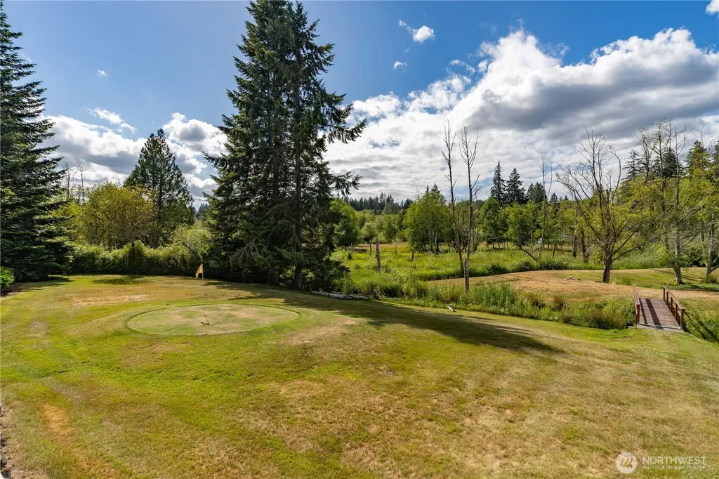 532 NW Silver Glen Lane Bremerton WA 98311