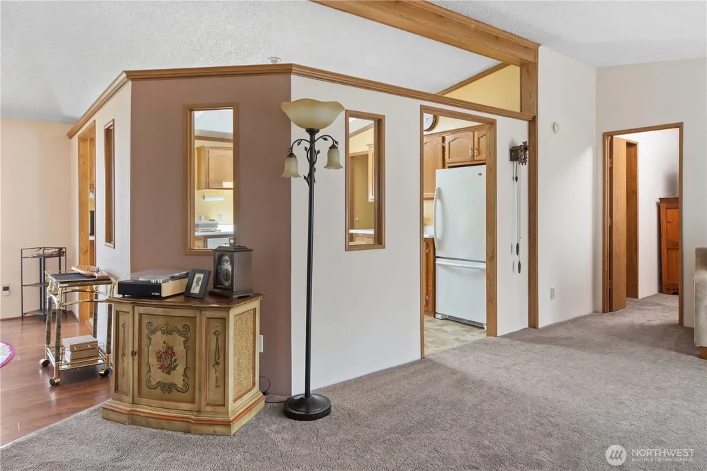 532 NW Silver Glen Lane Bremerton WA 98311