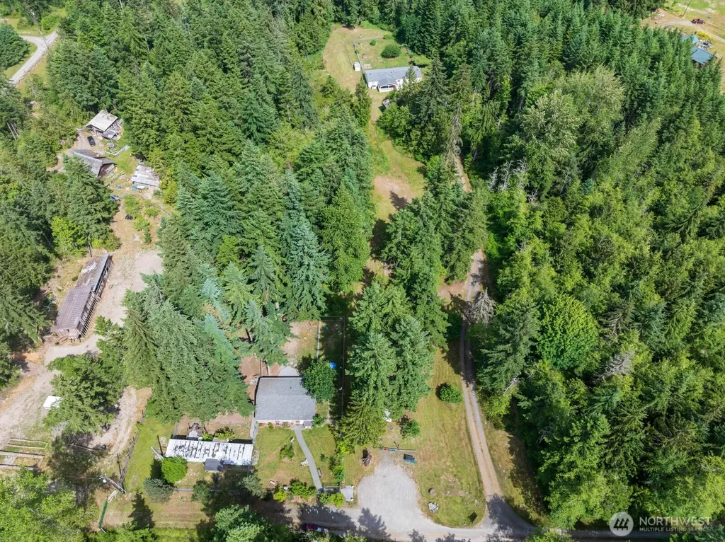 239 Robinson Road Port Angeles WA 98362