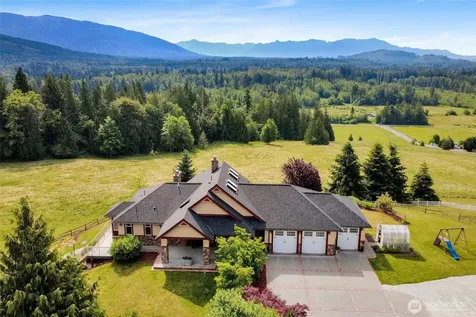 18077 Fox Hollow Lane Bow WA 98232