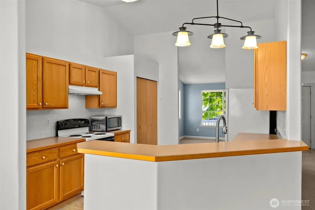 1343 Milbanke Drive SE Olympia WA 98513