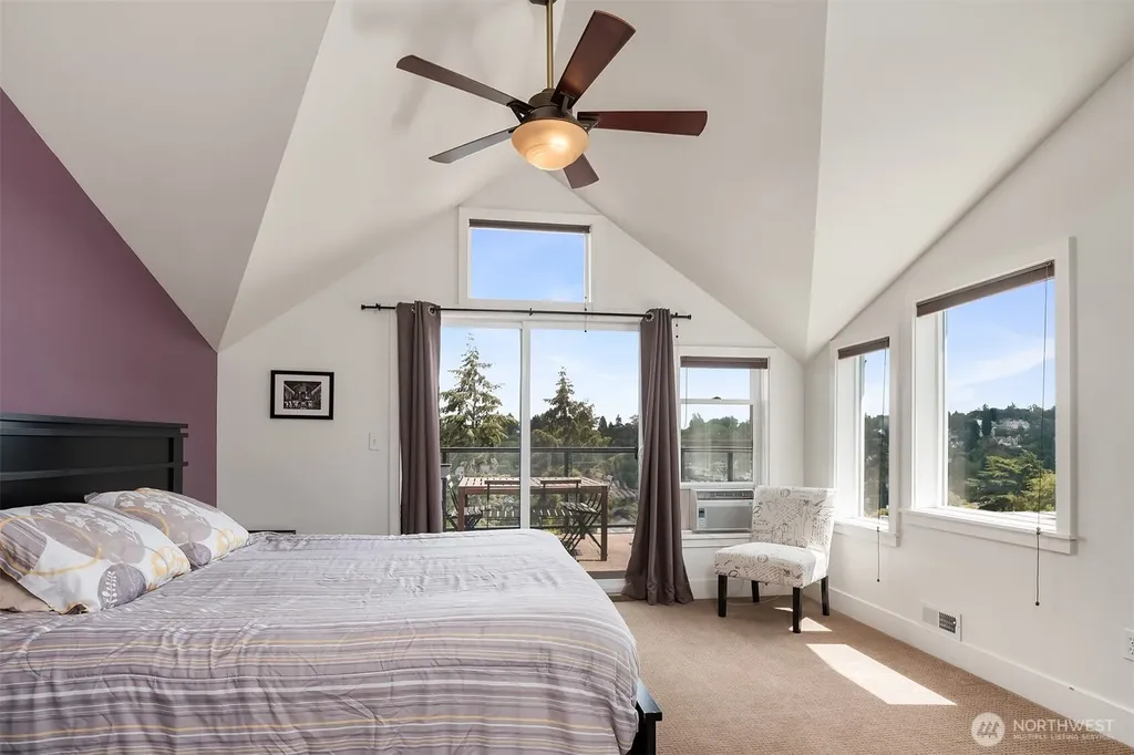 213 26th Avenue E Seattle WA 98112