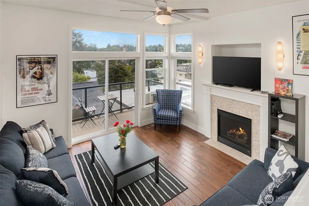 213 26th Avenue E Seattle WA 98112