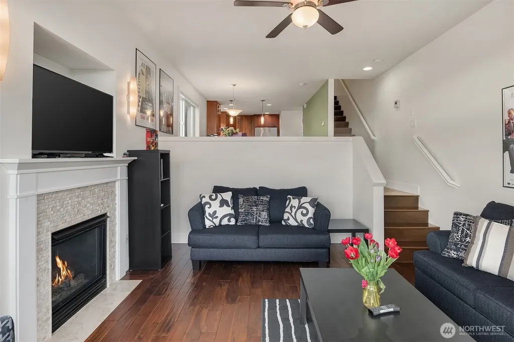 213 26th Avenue E Seattle WA 98112