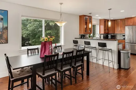 213 26th Avenue E Seattle WA 98112