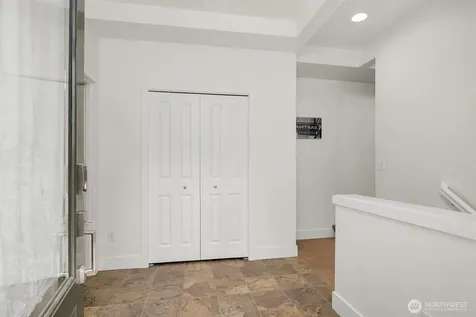 213 26th Avenue E Seattle WA 98112