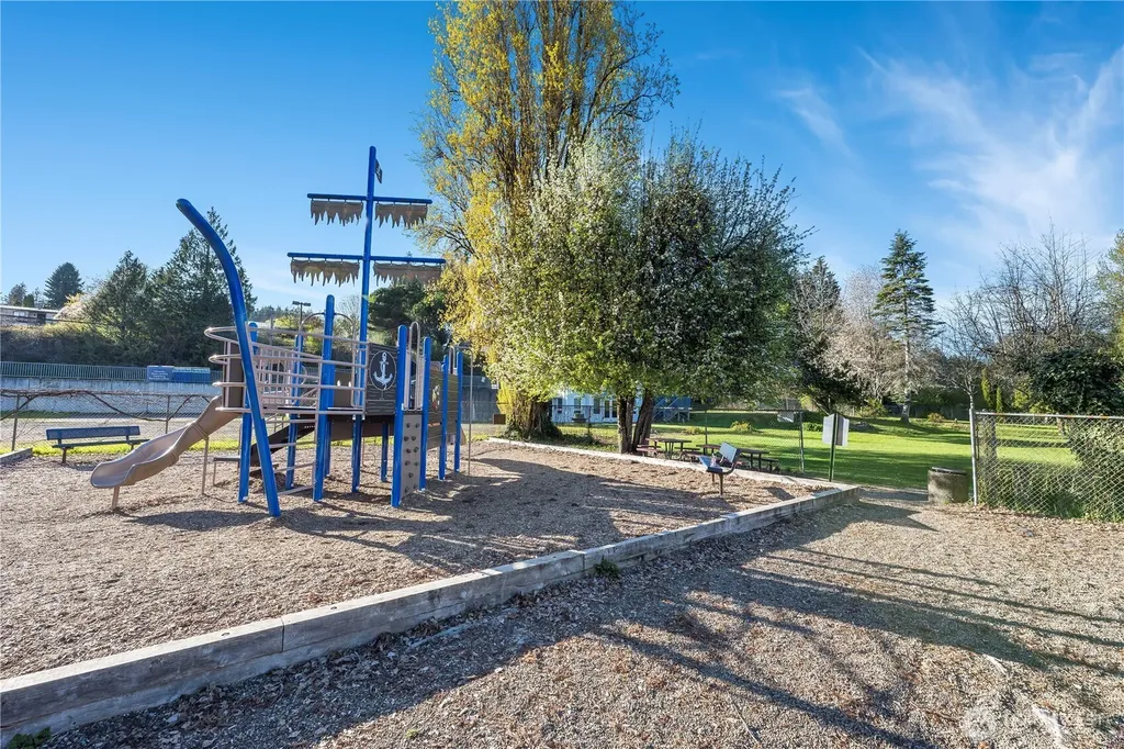 0 Blackwell Street Allyn WA 98528