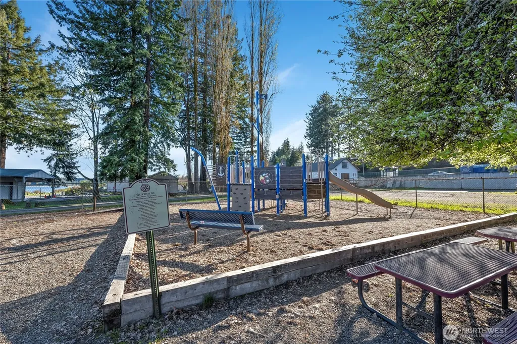 0 Blackwell Street Allyn WA 98528