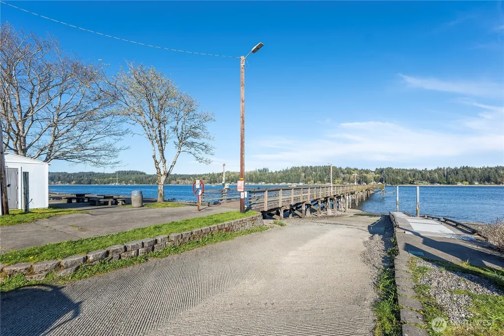 0 Blackwell Street Allyn WA 98528