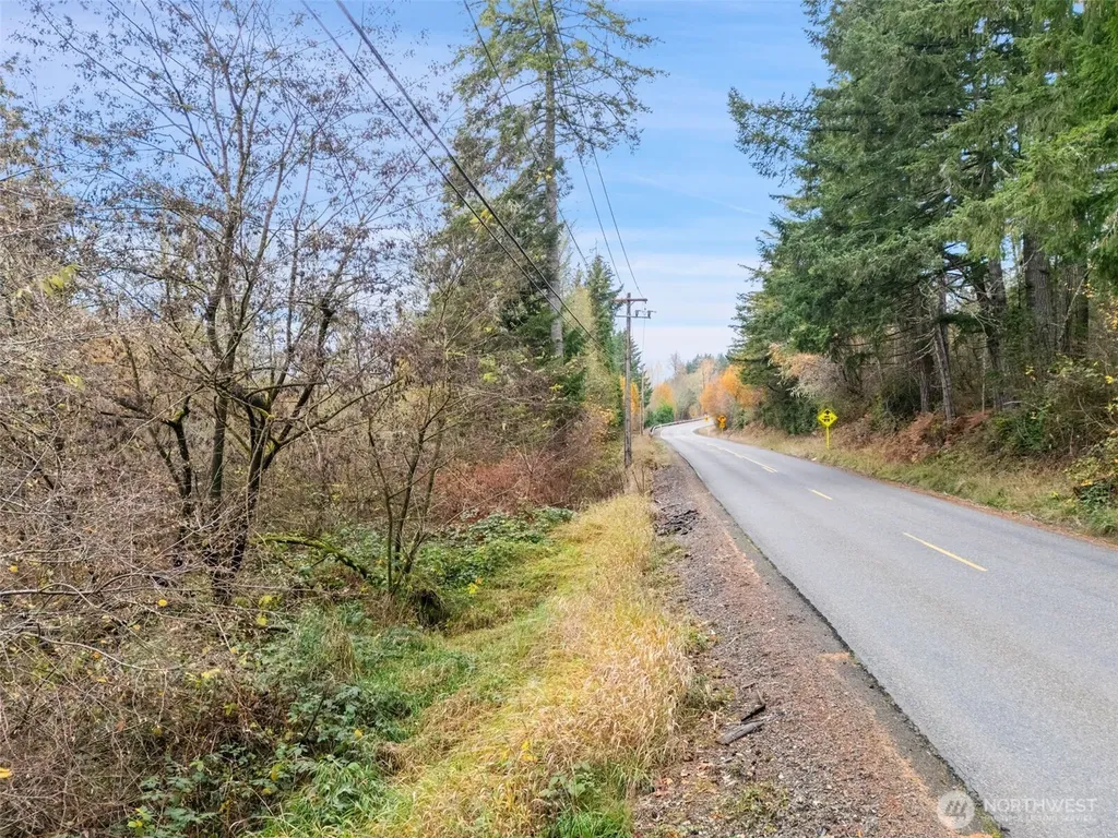 6191 E Pickering Road Shelton WA 98584