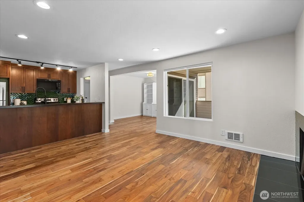14636 45th Street Bellevue WA 98007