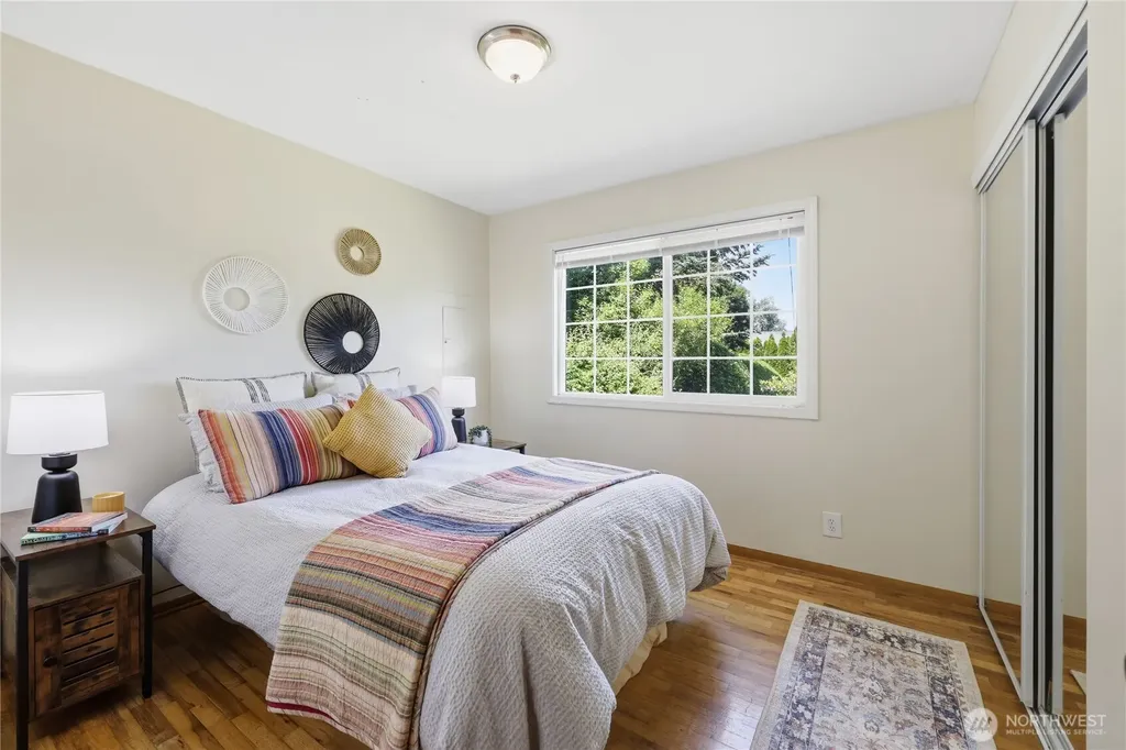 1067 Swanson Way NE Poulsbo WA 98370