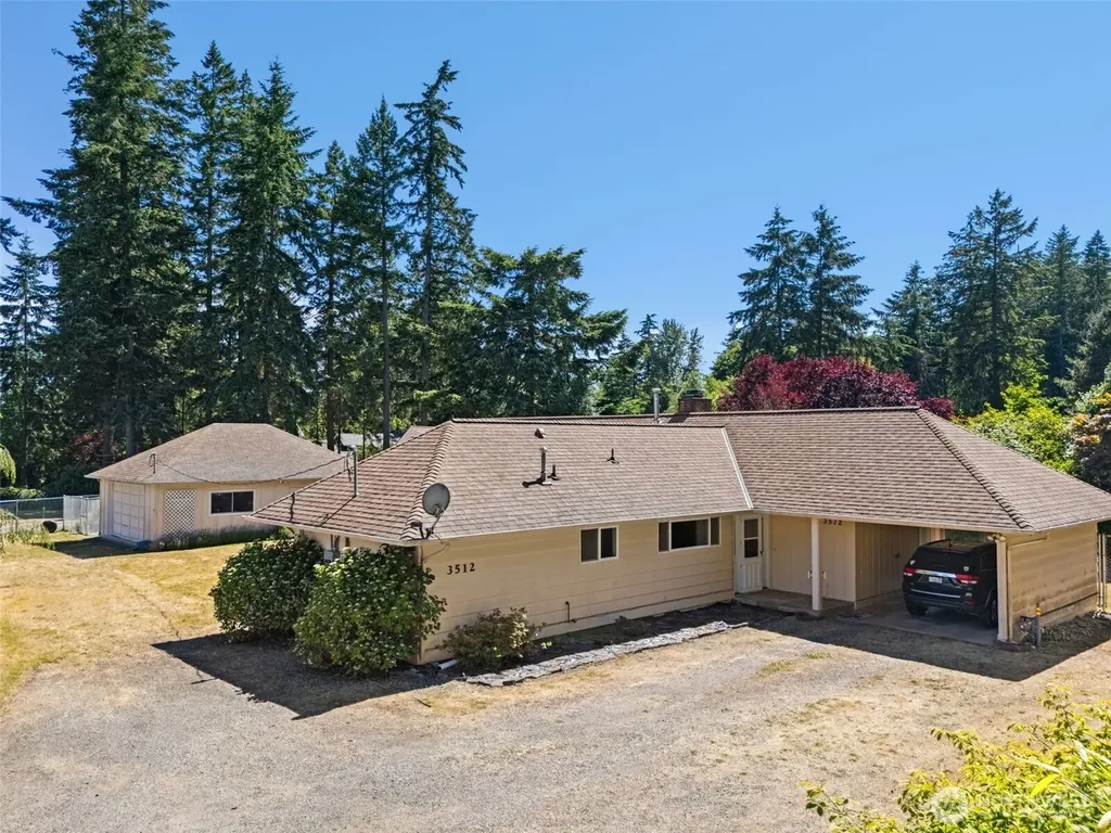 3512 SE Salmonberry Road Port Orchard WA 98366