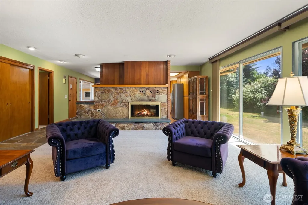 3512 SE Salmonberry Road Port Orchard WA 98366