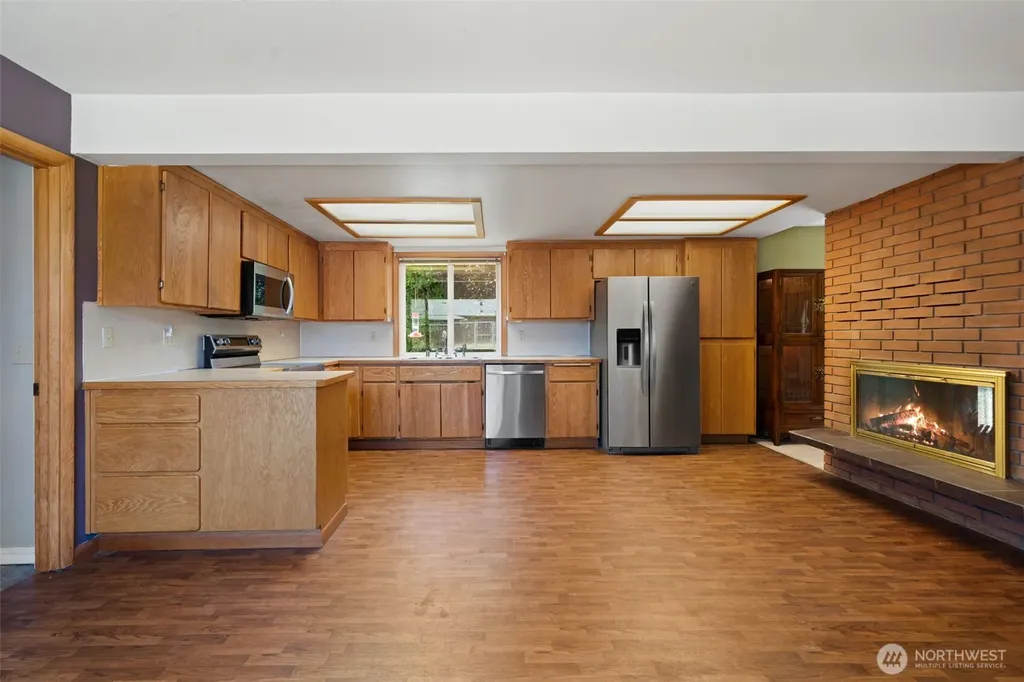 3512 SE Salmonberry Road Port Orchard WA 98366