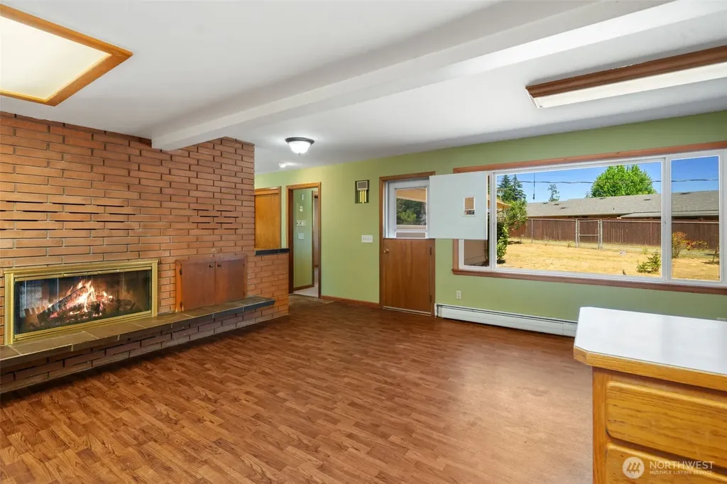 3512 SE Salmonberry Road Port Orchard WA 98366