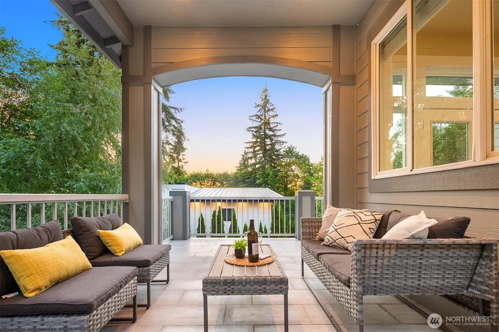 16125 SE 44th Way Bellevue WA 98006