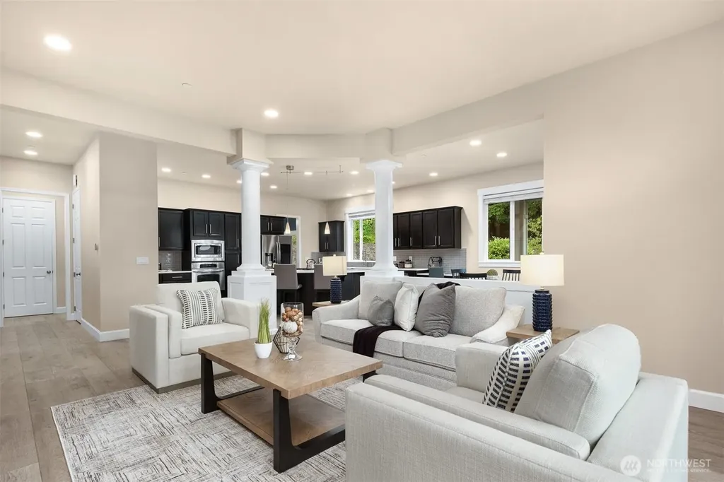 16125 SE 44th Way Bellevue WA 98006