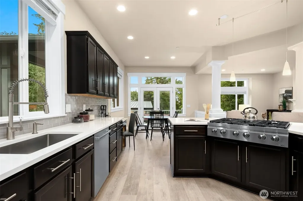 16125 SE 44th Way Bellevue WA 98006