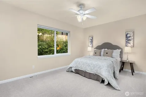 16125 SE 44th Way Bellevue WA 98006