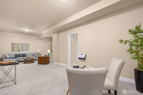 16125 SE 44th Way Bellevue WA 98006